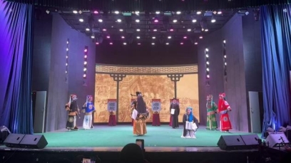 WilliamHill官方网站"非遗薪传·花鼓润心"一一校园美育周暨荆州花鼓戏进校园活动圆满落幕